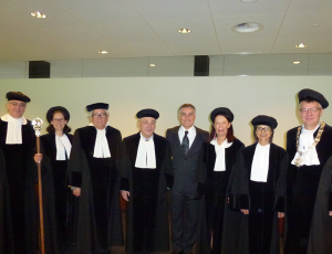 Miembro Titular del Jurado de Tesis. Taos-Tilburg University, Tilburg, Holanda